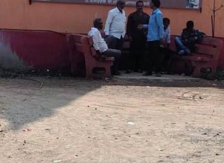 आधी दर्शन तळीरामांचे नंतर राम दुत हनुमानाचे