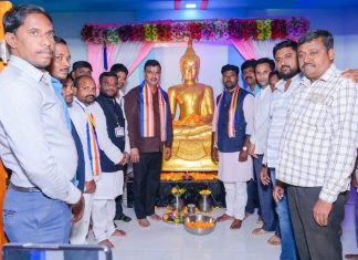भिगवण स्टेशन येथे भगवान गौतम बुद्धांची मूर्ती स्थापना ; पंचशील सेवा संघाचा उपक्रम
