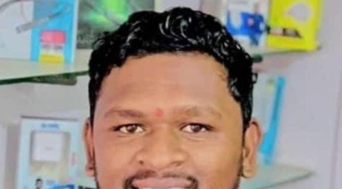 पत्नीच्या मृत्यूमुळे आलेल्या नैराश्यातून गळफास घेत मदनवाडी गावाच्या तरुणाने संपविले जीवन. 7 महिन्याची चिमुकली आई वडिलांला झाली पोरकी